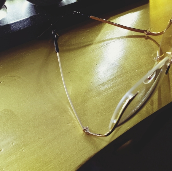 "Phenomenal Woman" Sunnies - Picture 4 of 8